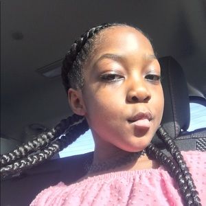 Meet your Posher, Zoe